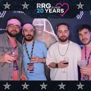 3832411-02152900-1734494218