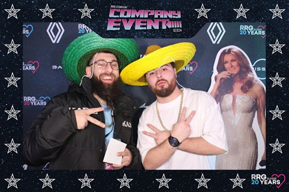 3832411-04673400-1734494244