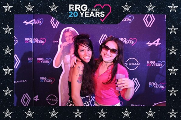 3832411-10544800-1734494366