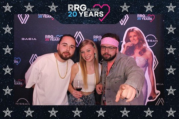 3832411-14848200-1734494238