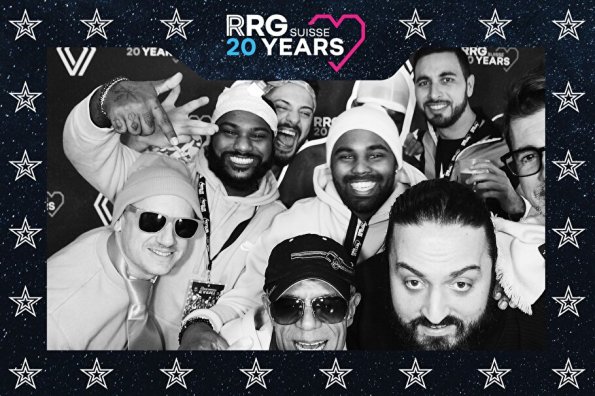 3832411-24765600-1734494225