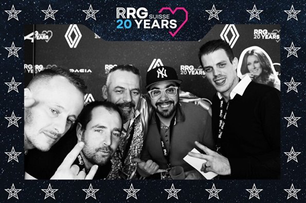 3832411-26009700-1734494313