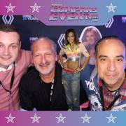 3832411-28606400-1734494182