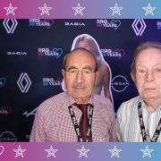 3832411-32997500-1734494173