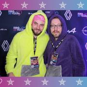 3832411-34307700-1734494150