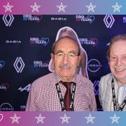 3832411-34401200-1734494171