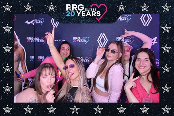 3832411-34707100-1734494355