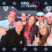 3832411-36386600-1734494251