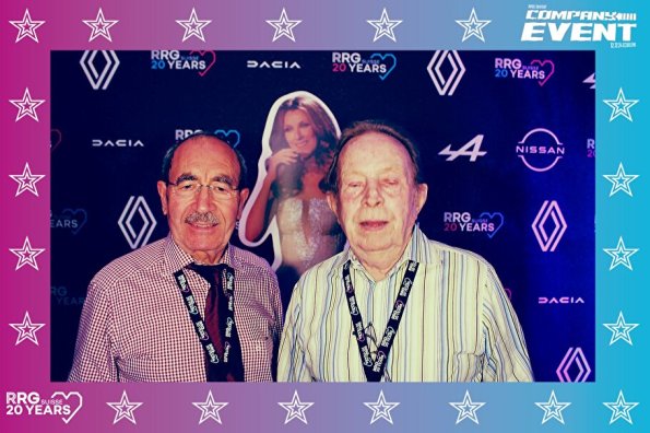 3832411-39960600-1734494174