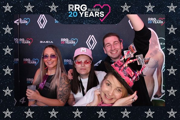 3832411-42224500-1734494286