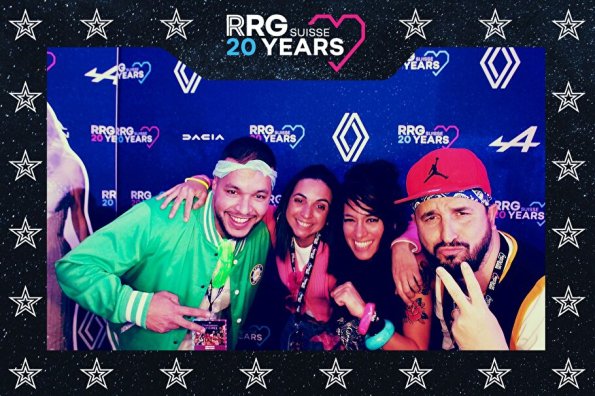 3832411-43710000-1734494361