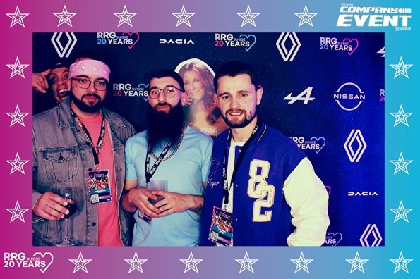 3832411-57461200-1734494175