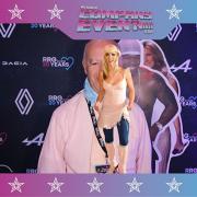 3832411-60967500-1734494206