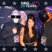 3832411-61095500-1734494151