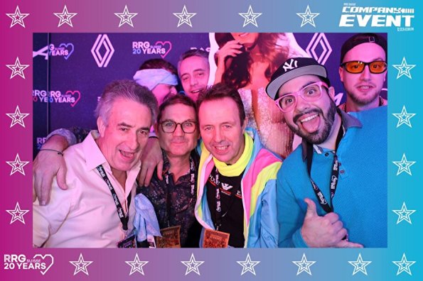 3832411-62374700-1734494322