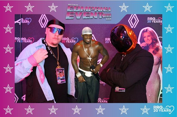 3832411-68886800-1734494317