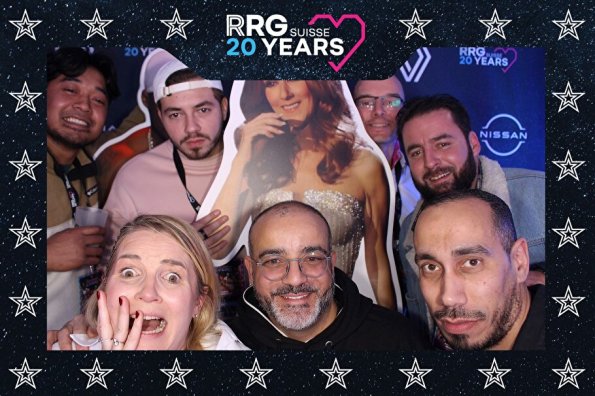 3832411-69156100-1734494209