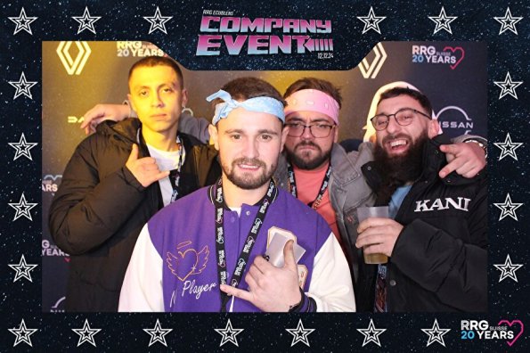 3832411-80699400-1734494242