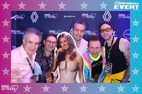 3832411-80828800-1734494323