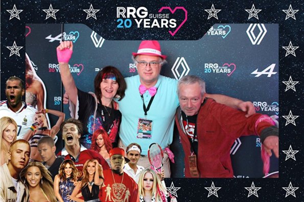 3832411-82821300-1734494345