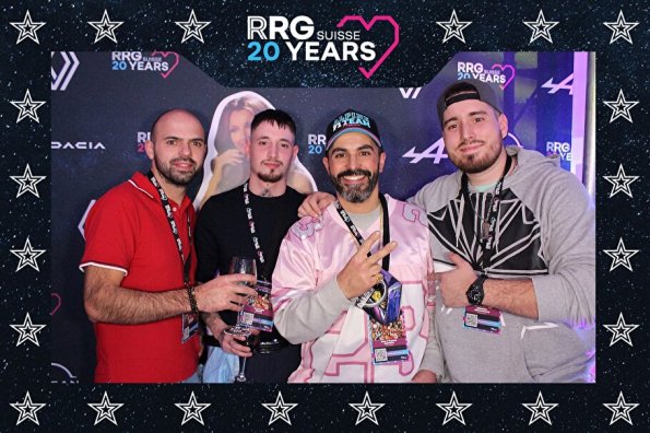 3832411-84012800-1734494158