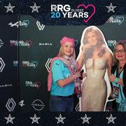 3832411-96178200-1734494338