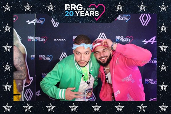 3832411-98159800-1734494358